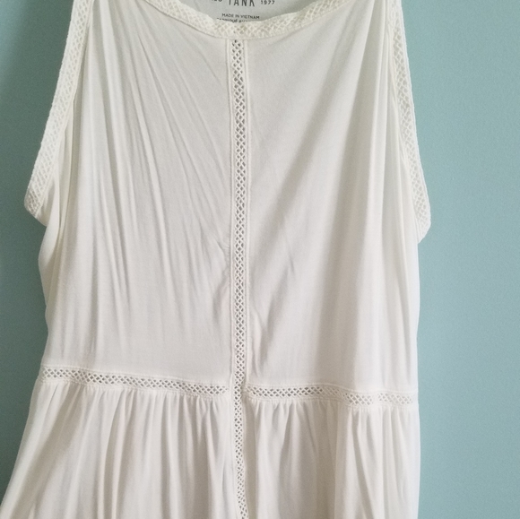 Tank top - Picture 2 of 5